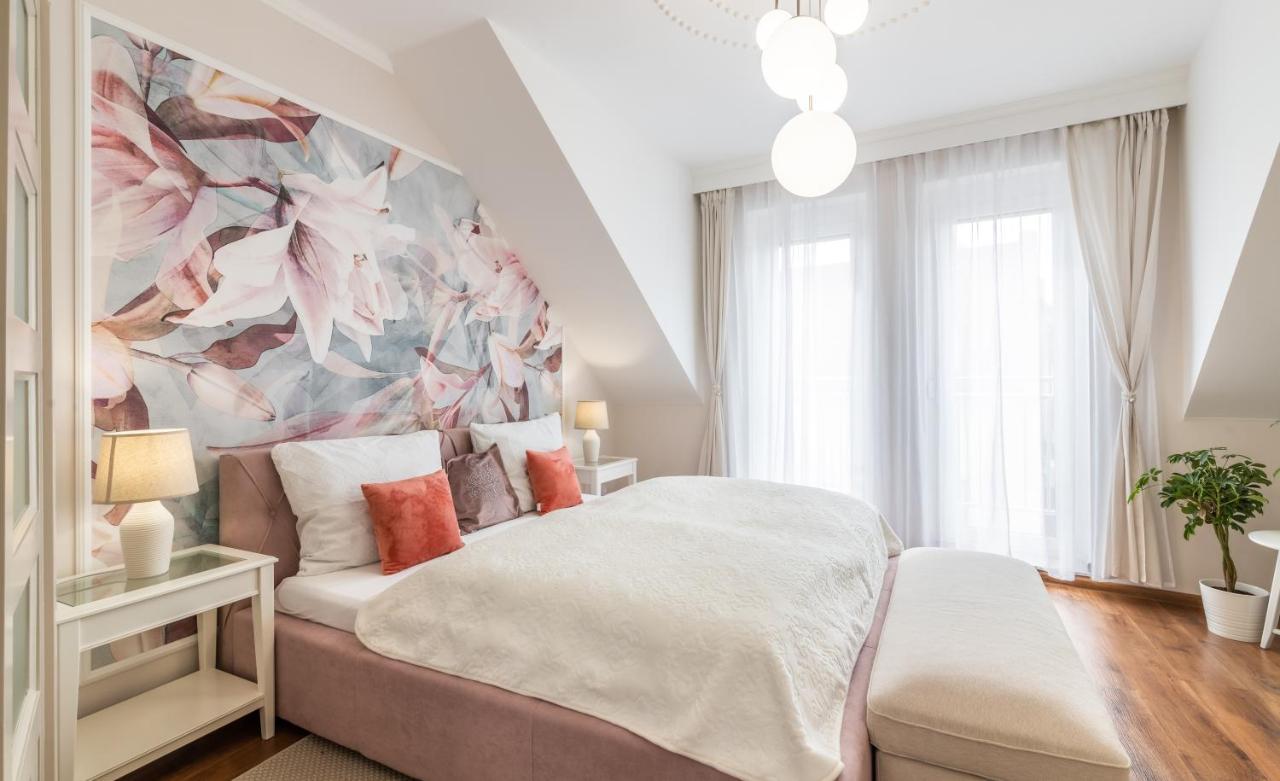 Monarchia Apartman Pearl Mosonmagyaróvár المظهر الخارجي الصورة